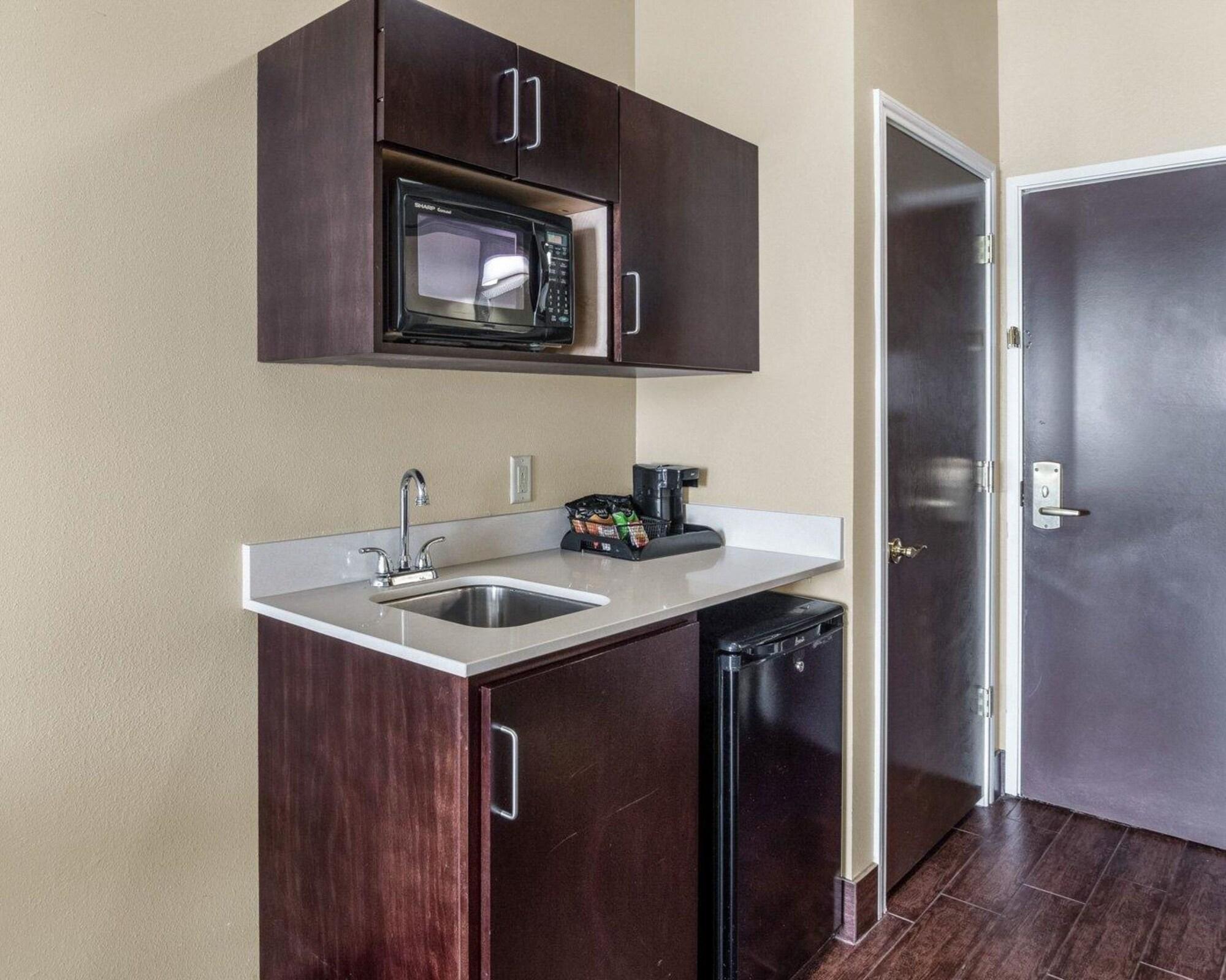 Comfort Suites Одеса Екстер'єр фото