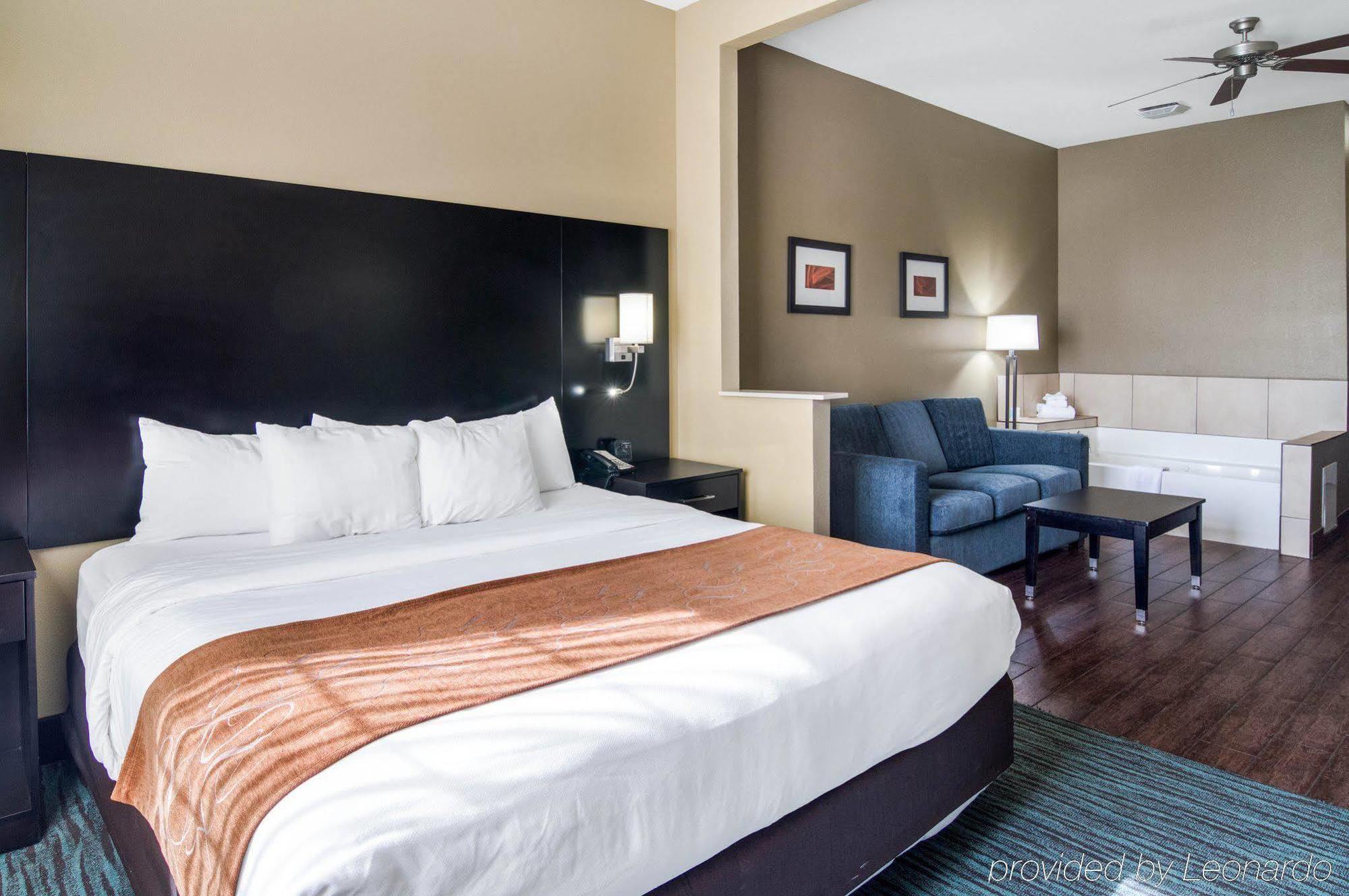 Comfort Suites Одеса Екстер'єр фото