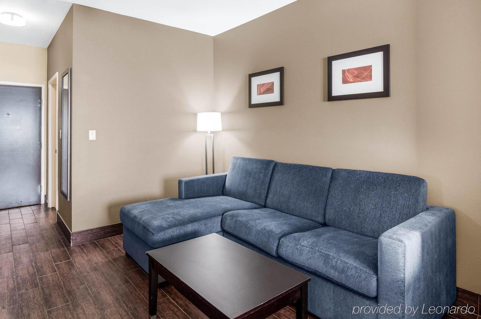 Comfort Suites Одеса Екстер'єр фото