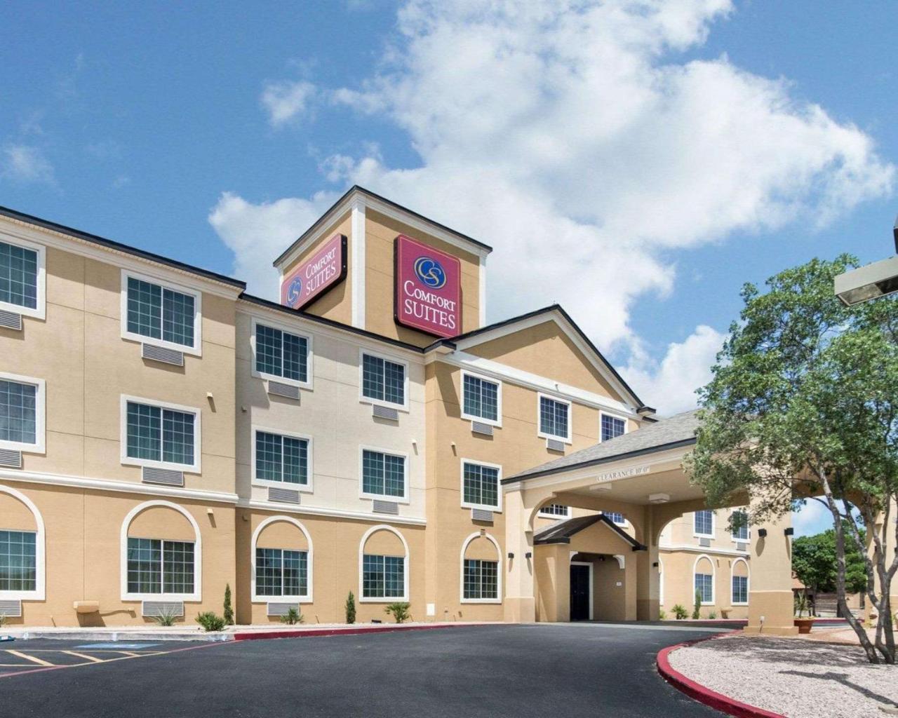 Comfort Suites Одеса Екстер'єр фото