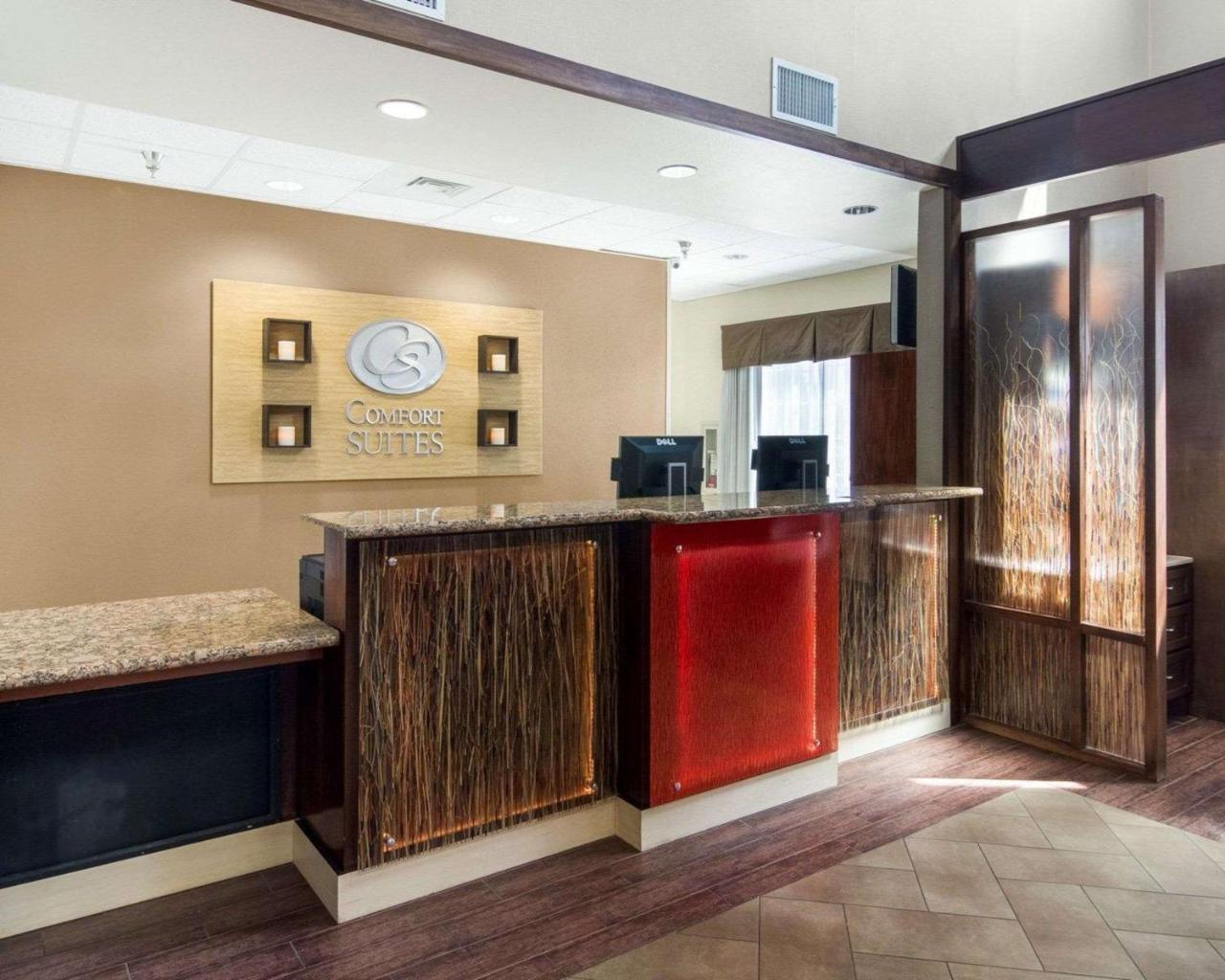 Comfort Suites Одеса Екстер'єр фото