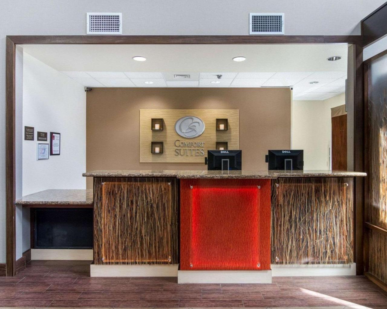 Comfort Suites Одеса Екстер'єр фото