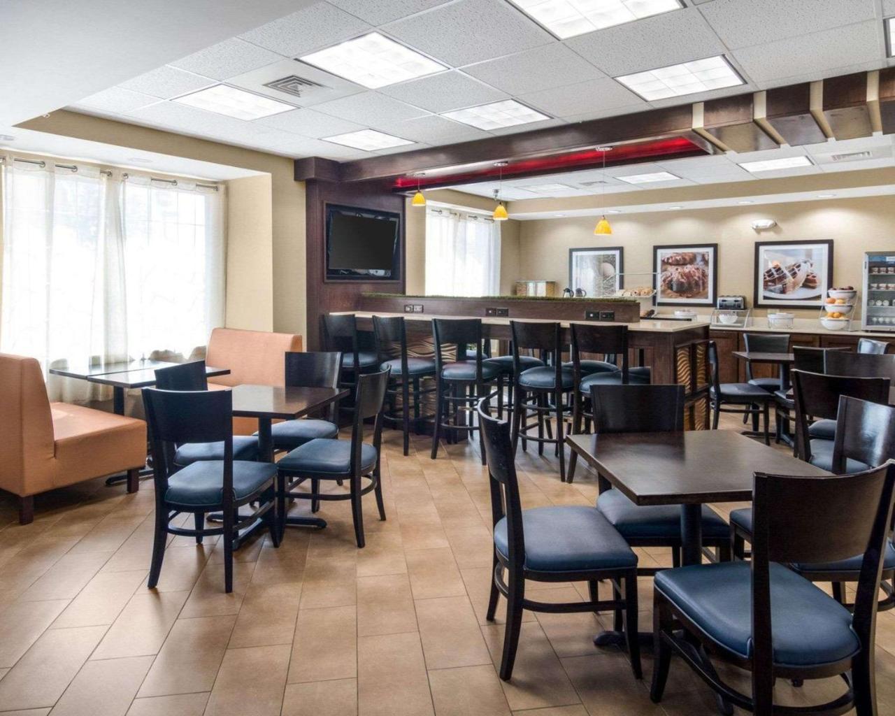 Comfort Suites Одеса Екстер'єр фото