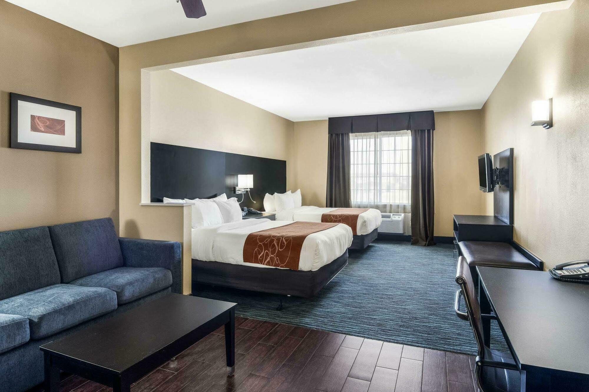 Comfort Suites Одеса Екстер'єр фото
